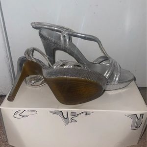 Gianni Bini silver heels